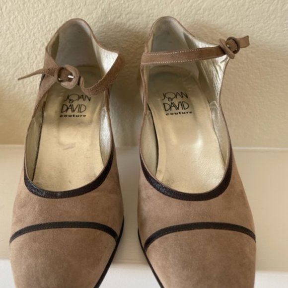 Vintage Joan and David Couture Beige & Brown Suede Pumps in Good Condition 7M - Picture 4 of 15